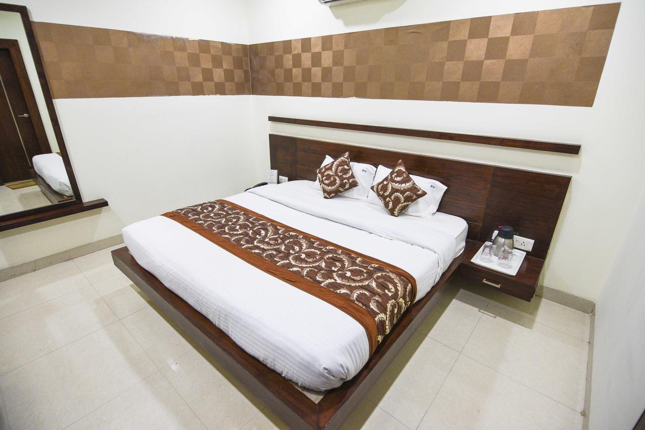 Hotel Royal Villas Μποπάλ Εξωτερικό φωτογραφία